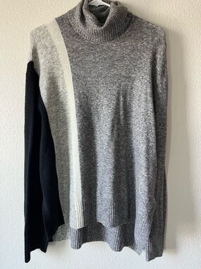 Athleta Wool Blend Colorblock Turtleneck High Low Sweater Old Money Quiet Lux